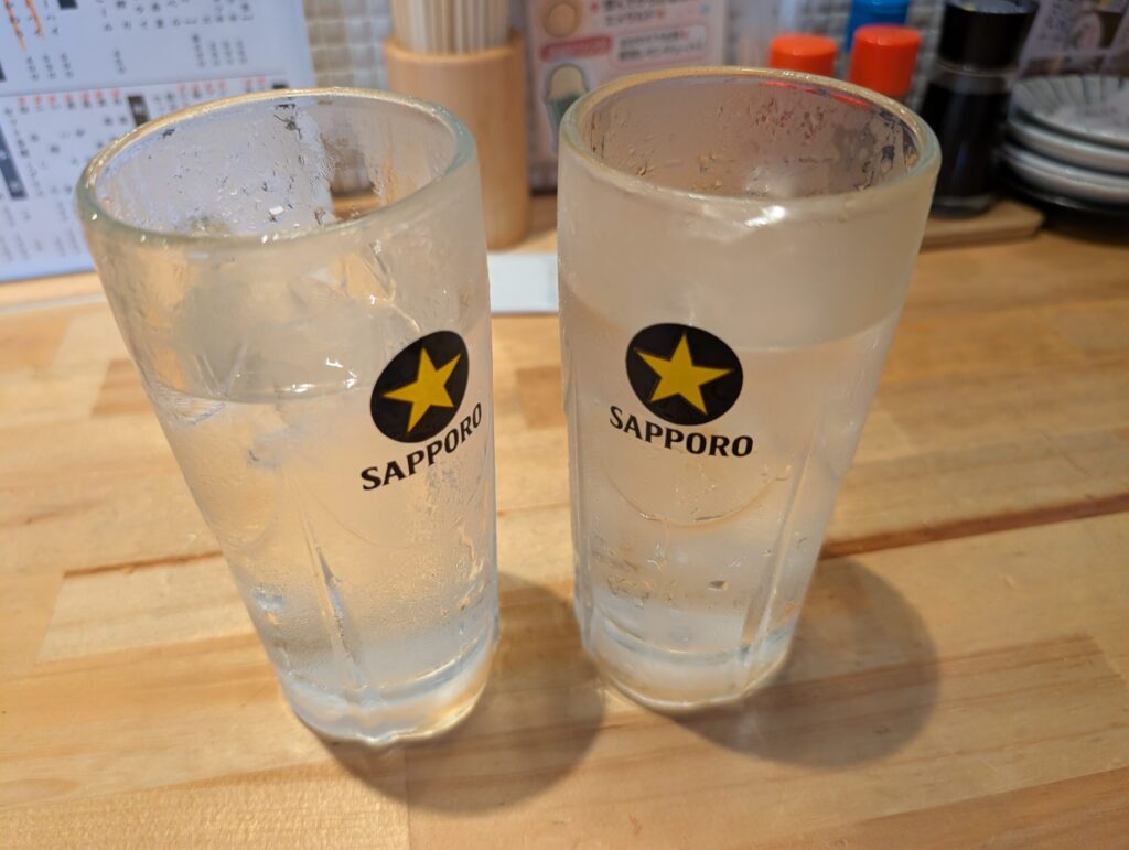 お冷