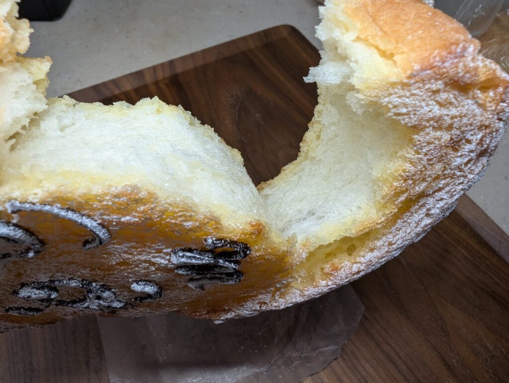 リンドウ ベーカリーのメロン食パンのフレンチトースト中身