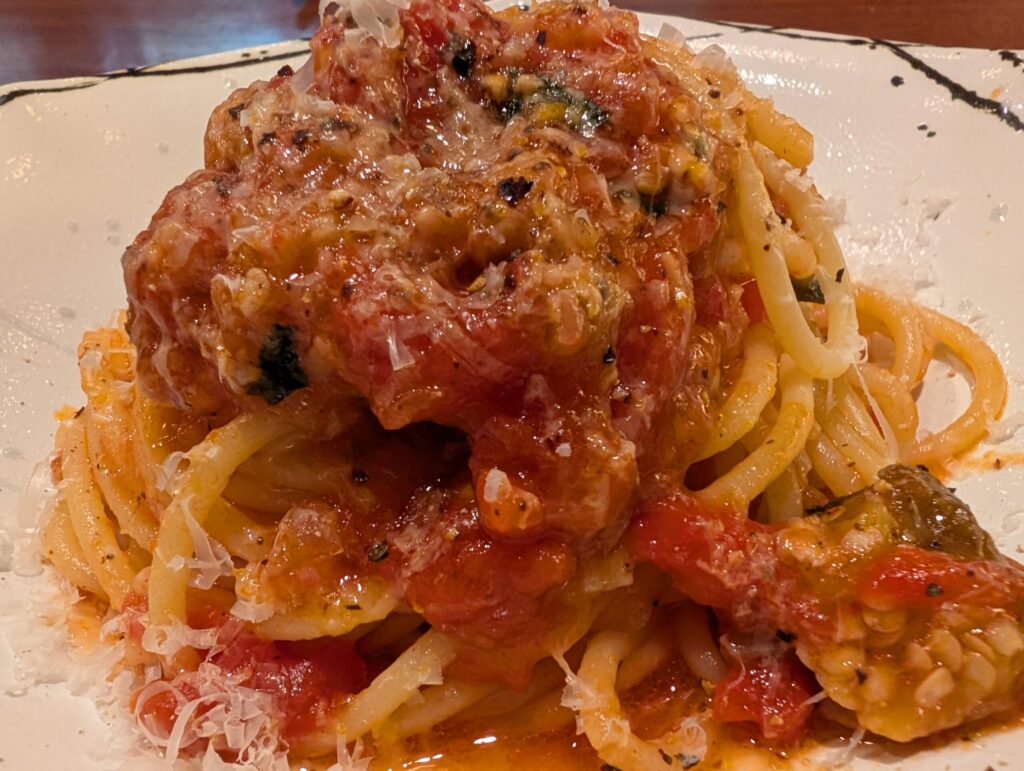 なすのトマトソースパスタ