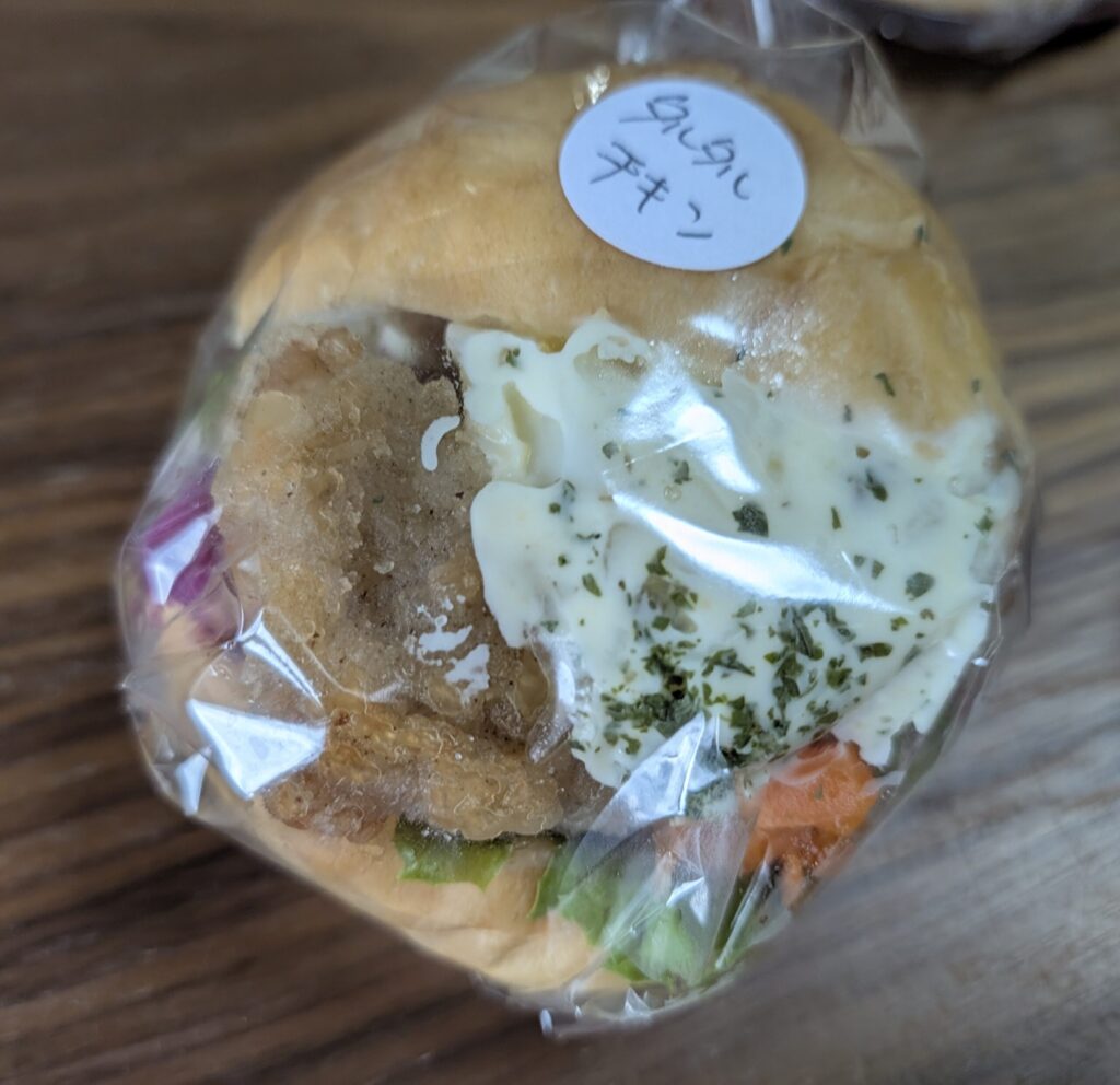 Mii's Bakeryタルタルチキン