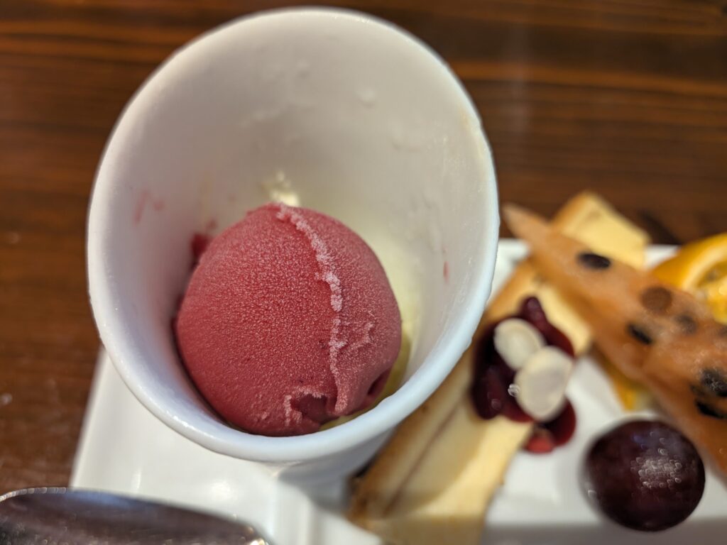 バーズカフェのアイス