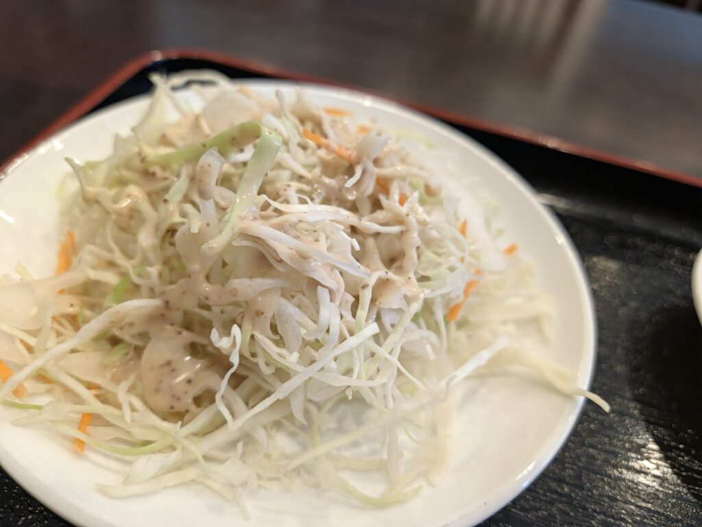 月佳閣の八宝菜定食のサラダ