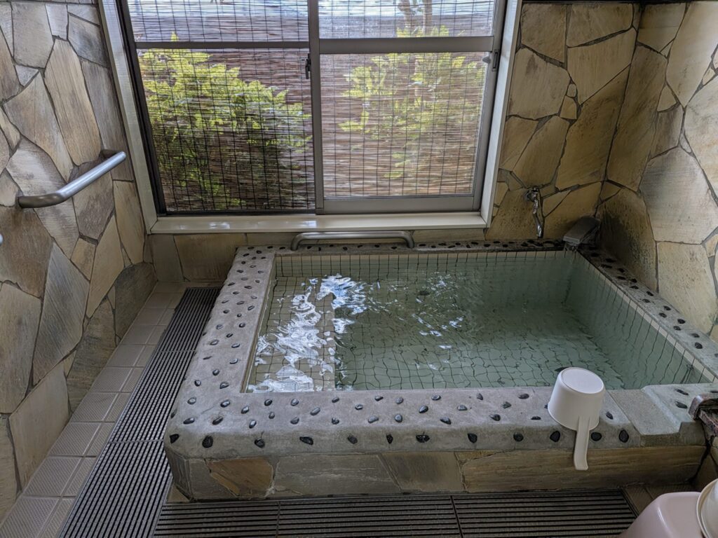きなっせ平屋の内湯