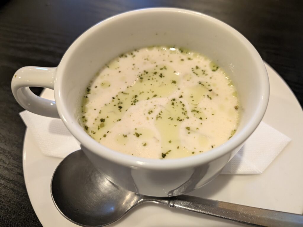 ビストロ蛮の神のスープ