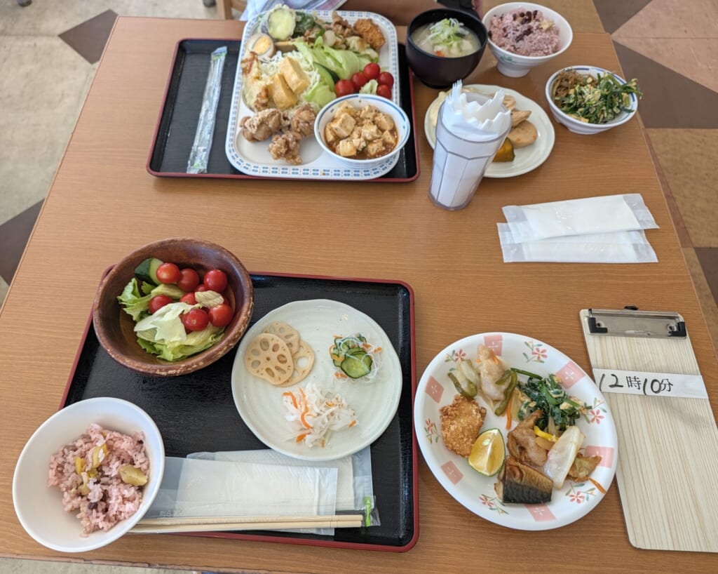 レストランまんまの料理2人分